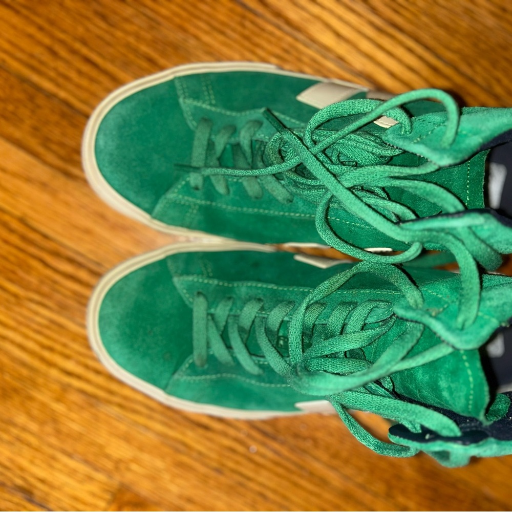 Green Veja Minotaur Shoes
